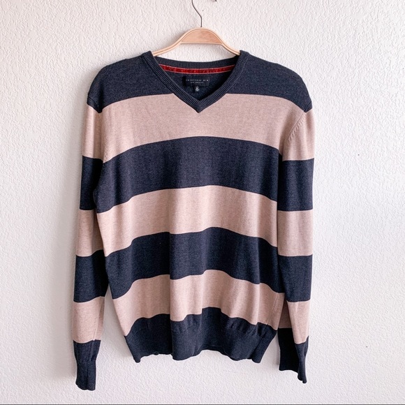 Forever 21 Other - F21 MEN Striped V Neck Sweater